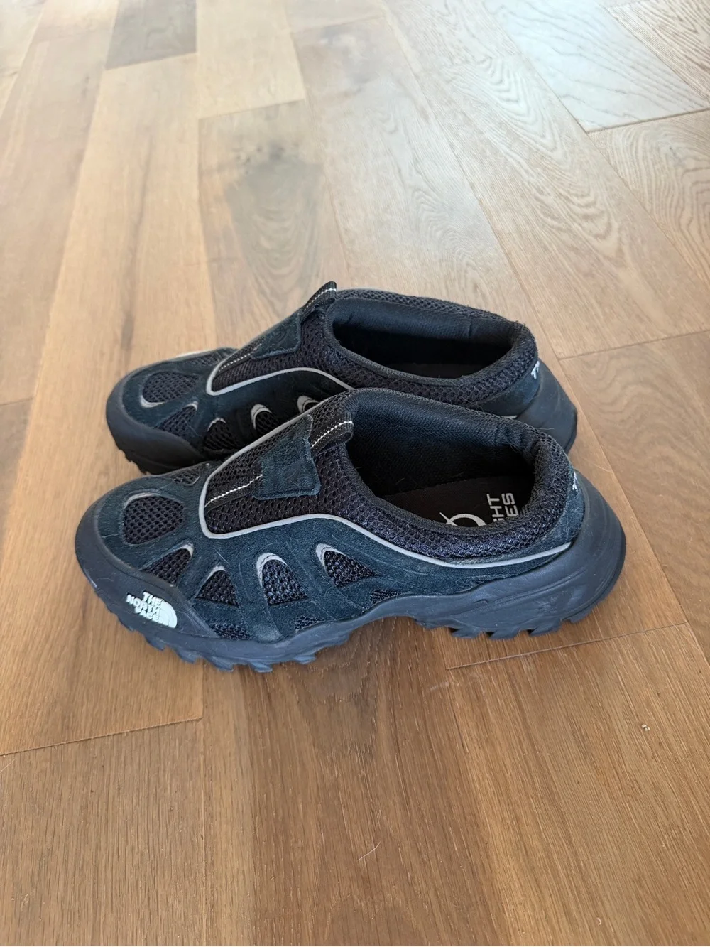 The North Face Hedgehog RVST Mule- Men’s 6.5 / Womens 8